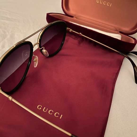 Gucci Sunglasses worn once in great condition
